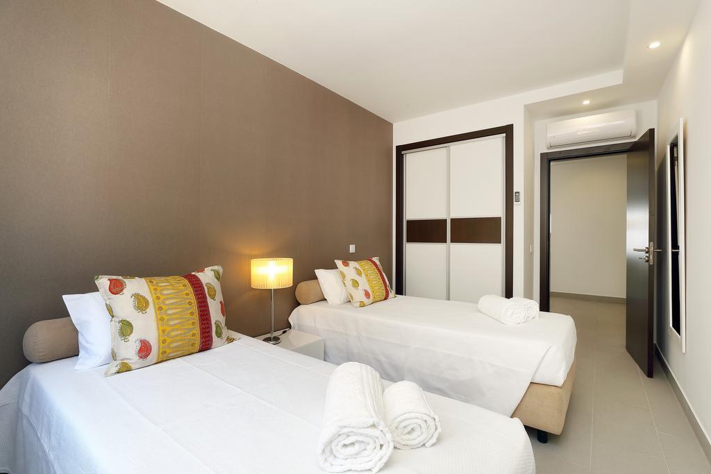Original 3 Bedroom Downtown 알부페이라 외부 사진
